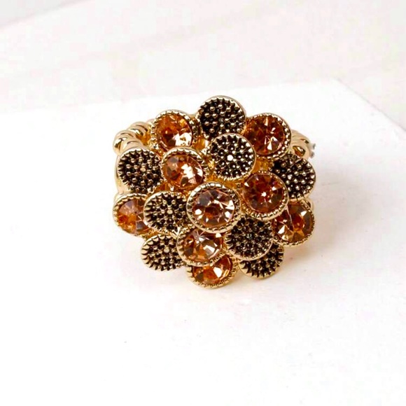 Rhinestone Decor Ring - Picture 3 of 4